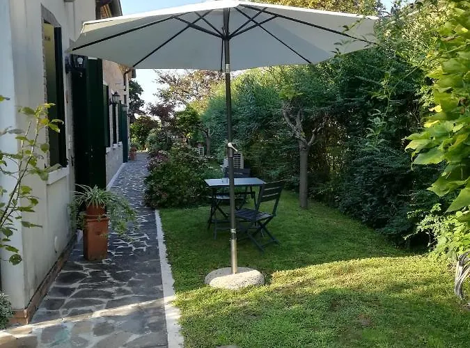 Casa Pianta 4* カヴァッリーノ・トレポルティ